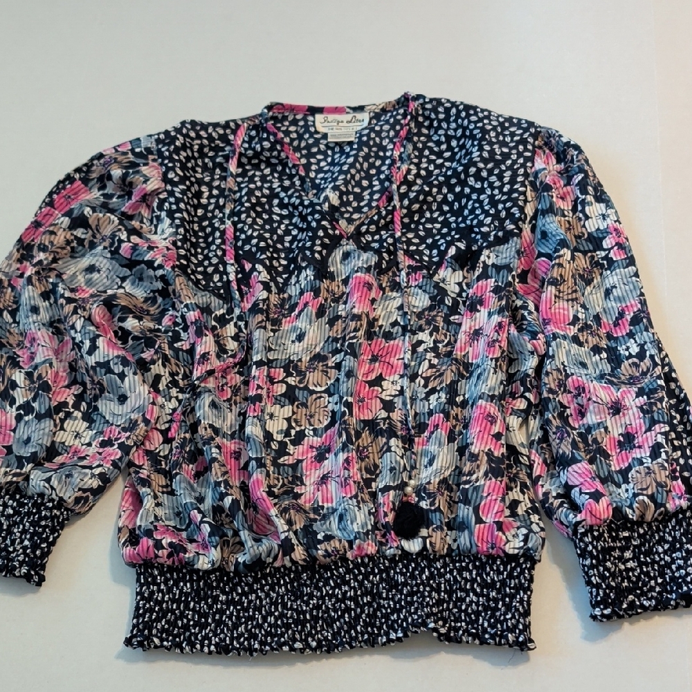 Vintage Floral Blouse with Pink and Blue Hues
